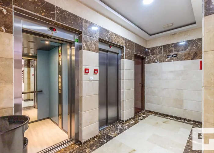 Apolo Xvi 16 - Grupo Turis كاليبي